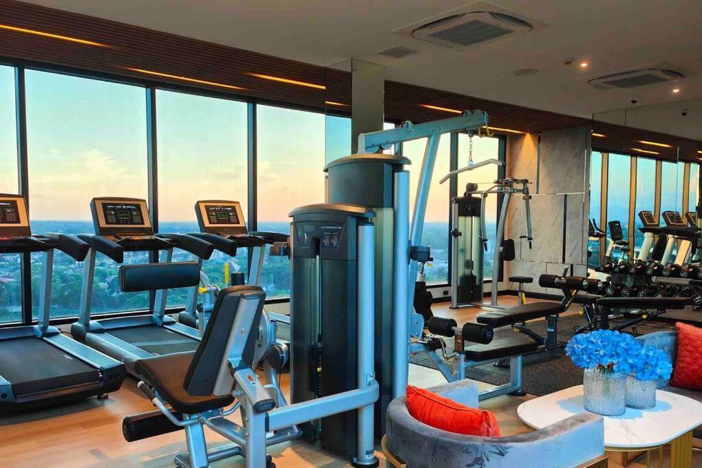 New & Cozy 2 Bedroom @ The Astra Sky River เชียงใหม่ ภายนอก รูปภาพ